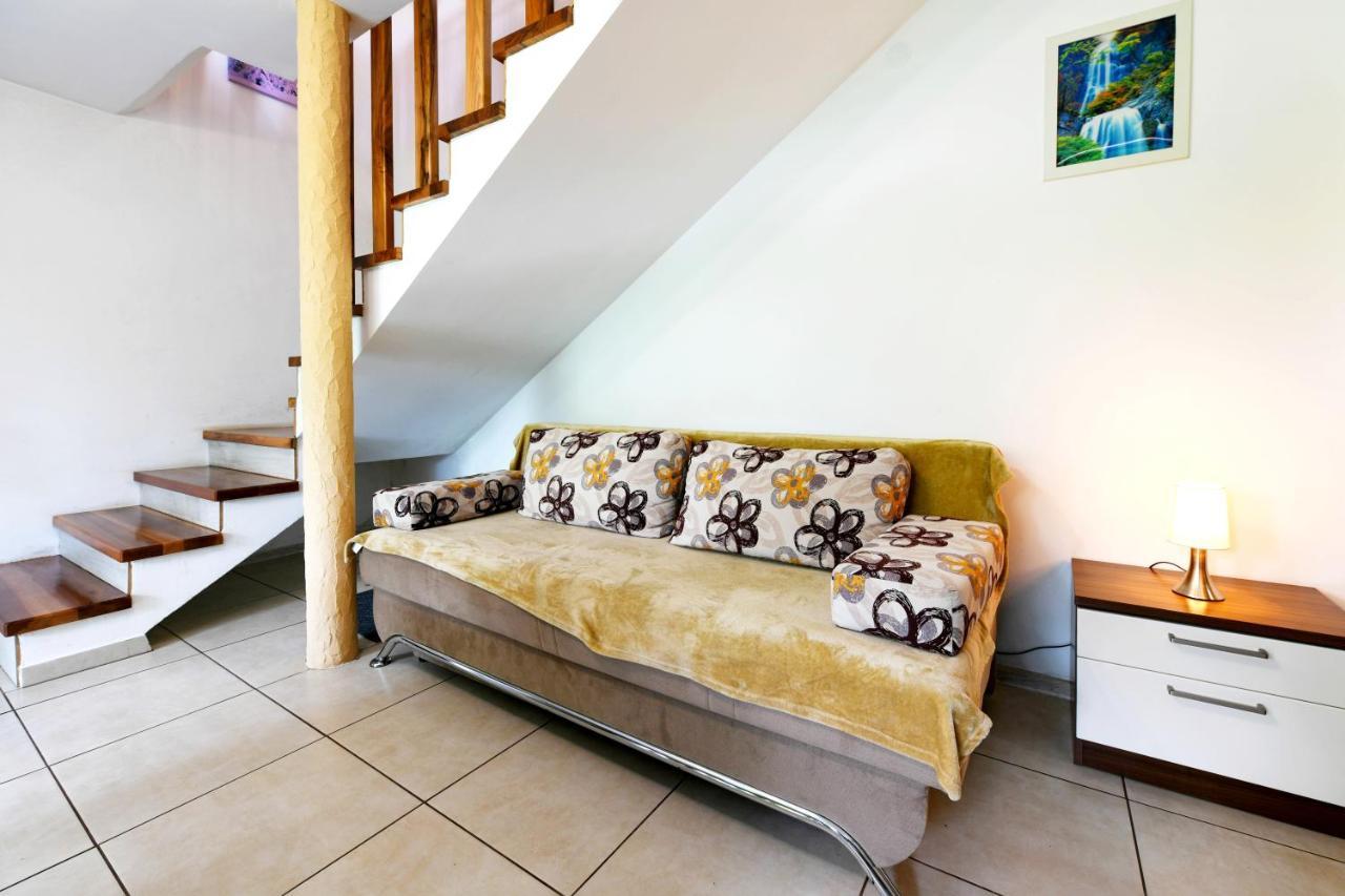 Apartman Leona ラコヴィツァ エクステリア 写真